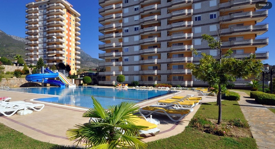 اطلالة بحر وقلعة - شقة عائلية 3 غرف وصالة - سعر منافس - ضمن منطقة مهموتلار / الانيا 