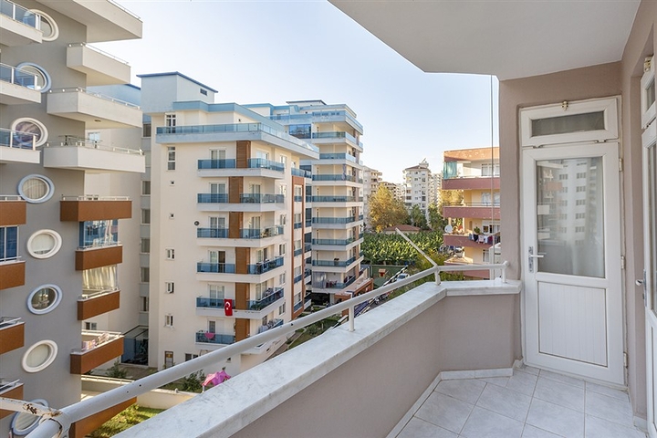 شقة 2 غرفة وصالة - سعر مناسب - قريبة من البحر في مهموتلار / الانيا 