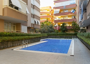 شقة 2 غرفة وصالة - سعر مناسب - قريبة من البحر في مهموتلار / الانيا 