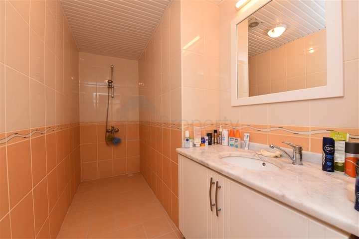 شقة غرفتين وصالة - مفروشة - ضمن مجمع سكني - في مهموتلار / الانيا 