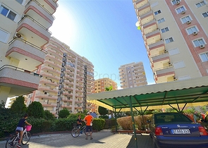 شقة غرفتين وصالة - مفروشة - ضمن مجمع سكني - في مهموتلار / الانيا 