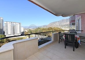 شقة غرفتين وصالة - مفروشة - ضمن مجمع سكني - في مهموتلار / الانيا 