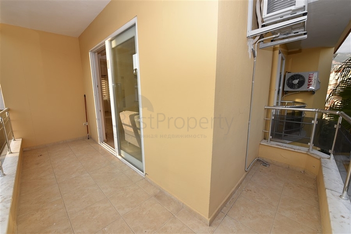 سعر مميز - بنتهاوس مفروشة - في مركز مدينة الانيا 