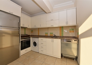 سعر مميز - بنتهاوس مفروشة - في مركز مدينة الانيا 