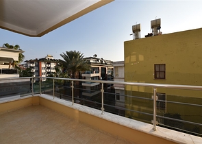 سعر مميز - بنتهاوس مفروشة - في مركز مدينة الانيا 