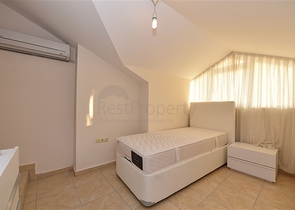 سعر مميز - بنتهاوس مفروشة - في مركز مدينة الانيا 