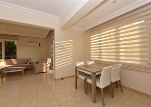 سعر مميز - بنتهاوس مفروشة - في مركز مدينة الانيا 