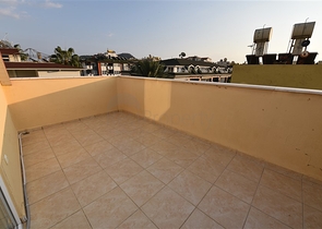 سعر مميز - بنتهاوس مفروشة - في مركز مدينة الانيا 