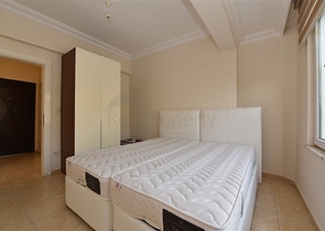 سعر مميز - بنتهاوس مفروشة - في مركز مدينة الانيا 