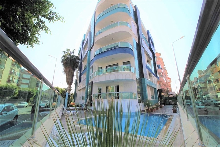 قريبة من البحر - شقة غرفتين وصالة في اوبا / الانيا 