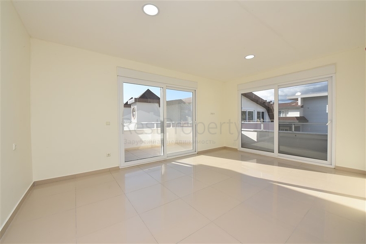 اطلالة على النهر - دوبلكس 3 غرف وصالة - مجمع حديث - في توسمور / الانيا 