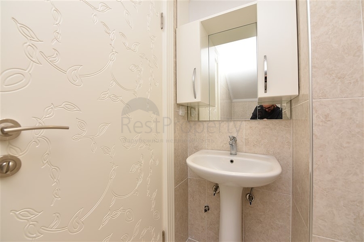 اطلالة على النهر - دوبلكس 3 غرف وصالة - مجمع حديث - في توسمور / الانيا 