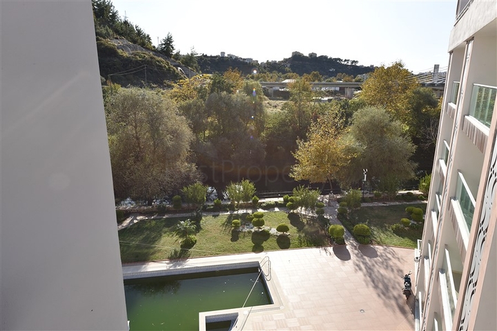 اطلالة على النهر - دوبلكس 3 غرف وصالة - مجمع حديث - في توسمور / الانيا 