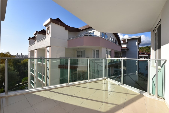 اطلالة على النهر - دوبلكس 3 غرف وصالة - مجمع حديث - في توسمور / الانيا 