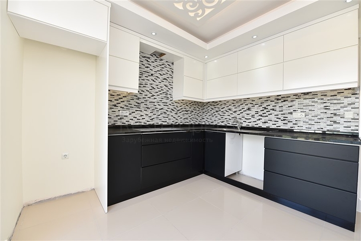 اطلالة على النهر - دوبلكس 3 غرف وصالة - مجمع حديث - في توسمور / الانيا 