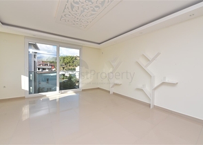 اطلالة على النهر - دوبلكس 3 غرف وصالة - مجمع حديث - في توسمور / الانيا 