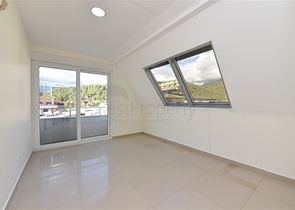 اطلالة على النهر - دوبلكس 3 غرف وصالة - مجمع حديث - في توسمور / الانيا 