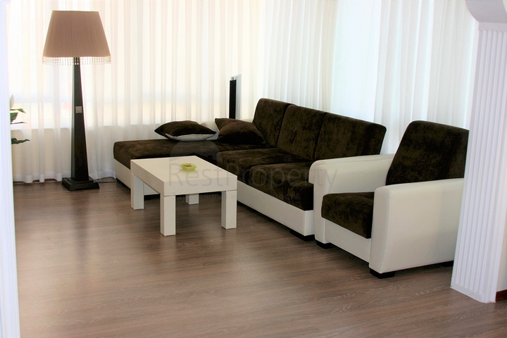 20 متر الى البحر فقط !! شقة غرفة وصالة بسعر منافس - في الانيا 