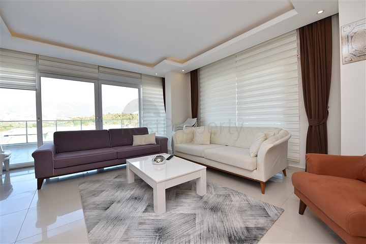 دوبلكس 3 غرف وصالة -ضمن مجمع سكني حديث - في كاستل / الانيا 