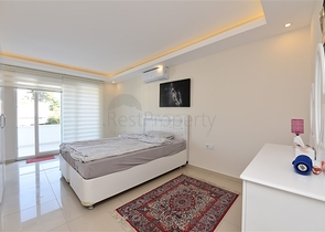 دوبلكس 3 غرف وصالة -ضمن مجمع سكني حديث - في كاستل / الانيا 