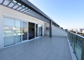 دوبلكس 3 غرف وصالة -ضمن مجمع سكني حديث - في كاستل / الانيا 