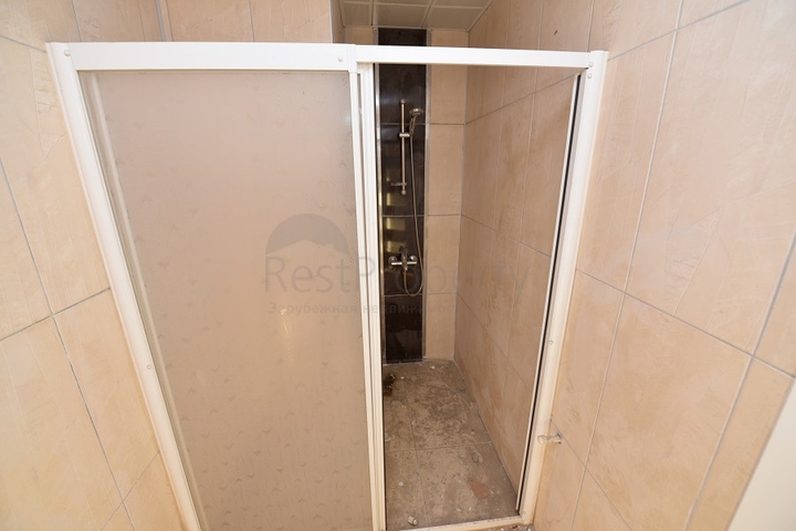 فيلا مستقلة - اطلالة بحر - مسبح خاص - في الانيا 