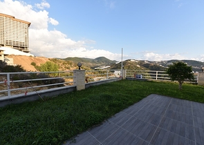 فيلا مستقلة - اطلالة بحر - مسبح خاص - في الانيا 