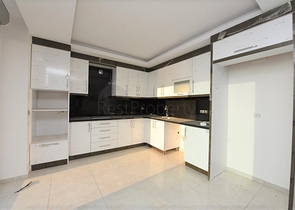 فيلا مستقلة - اطلالة بحر - مسبح خاص - في الانيا 