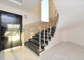 فيلا مستقلة - اطلالة بحر - مسبح خاص - في الانيا 