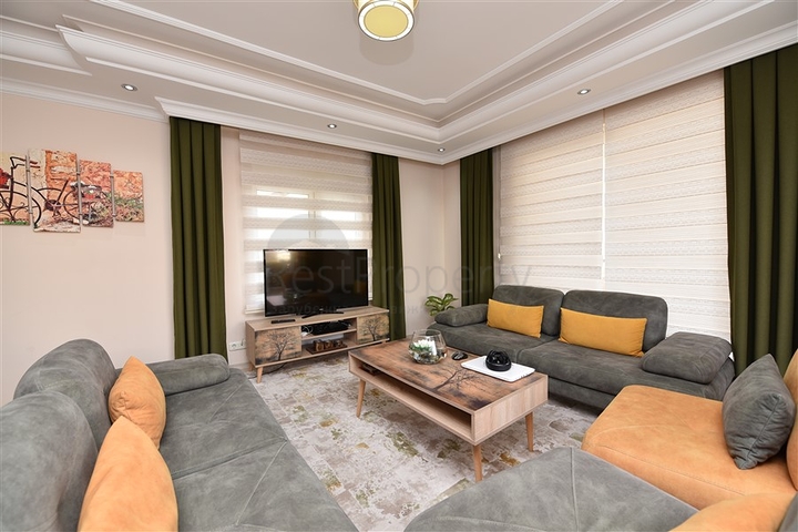 شقة غرفتين وصالة - مفروشة - ضمن منطقة حيوية في مدينة الانيا 