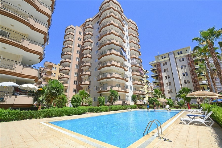 شقة غرفتين وصالة - مفروشة - ضمن منطقة حيوية في مدينة الانيا 