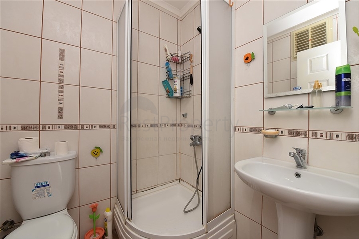 شقة غرفتين وصالة - مفروشة - ضمن منطقة حيوية في مدينة الانيا 