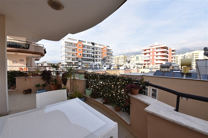 شقة غرفتين وصالة - مفروشة - ضمن منطقة حيوية في مدينة الانيا 