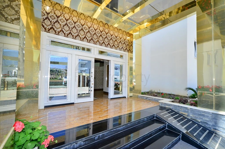 مجمع ذو خدمات متكاملة - شقة غرفة وصالة للبيع - الانيا 