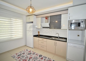 مجمع ذو خدمات متكاملة - شقة غرفة وصالة للبيع - الانيا 