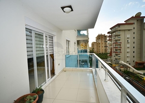 مجمع ذو خدمات متكاملة - شقة غرفة وصالة للبيع - الانيا 