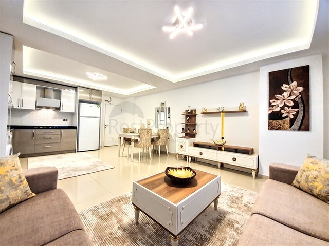 مجمع 5 نجوم - شقة غرفتين وصالة - مفروشة - في مدينة الانيا 