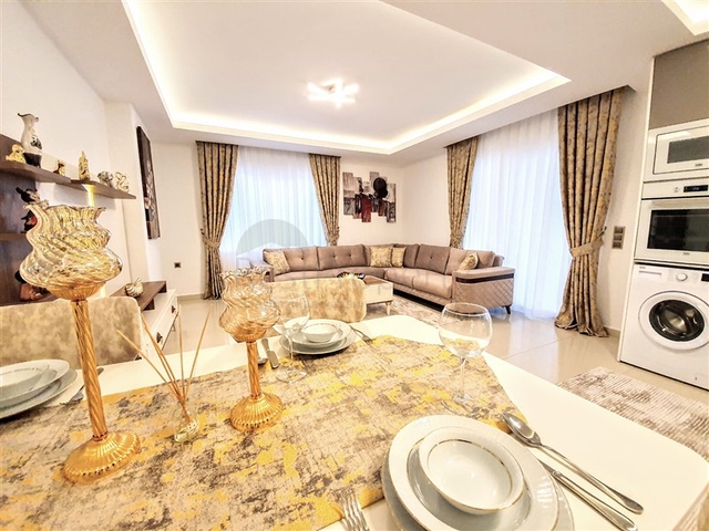 مجمع 5 نجوم - شقة غرفتين وصالة - مفروشة - في مدينة الانيا 