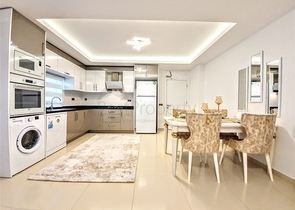 مجمع 5 نجوم - شقة غرفتين وصالة - مفروشة - في مدينة الانيا 