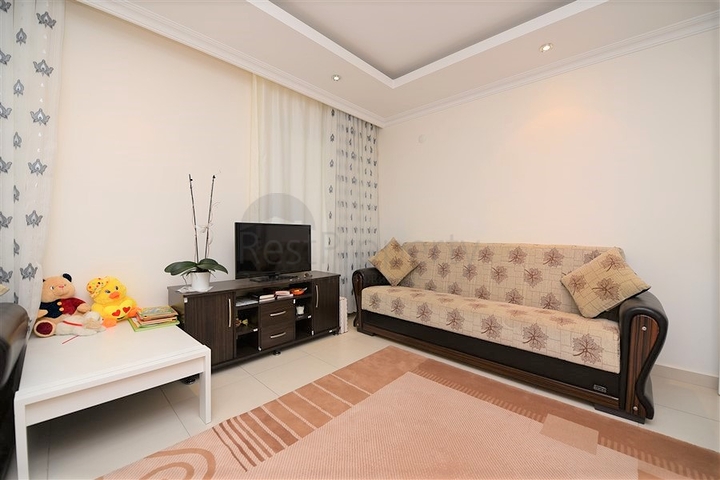 شقة عائلية واسعة - تصميم 3 غرف وصالة - مفروشة - في افسلار / الانيا 