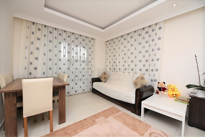 شقة عائلية واسعة - تصميم 3 غرف وصالة - مفروشة - في افسلار / الانيا 