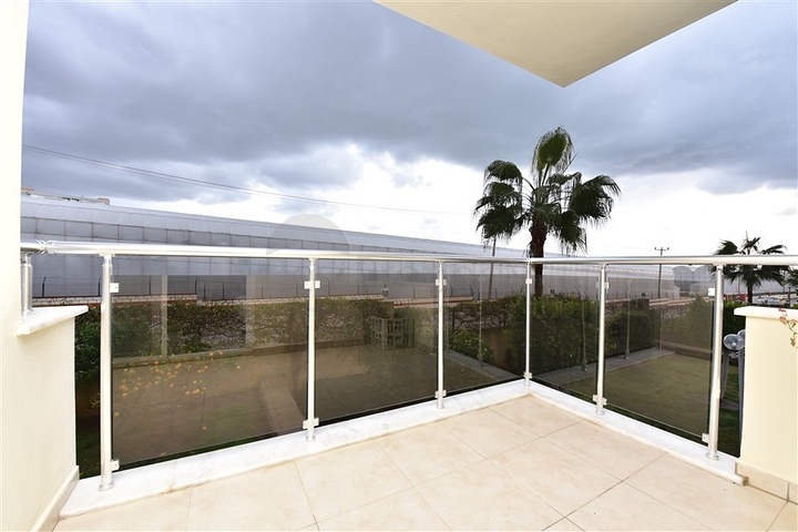 شقة عائلية واسعة - تصميم 3 غرف وصالة - مفروشة - في افسلار / الانيا 