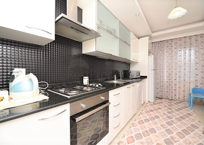 شقة عائلية واسعة - تصميم 3 غرف وصالة - مفروشة - في افسلار / الانيا 