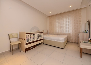 شقة عائلية واسعة - تصميم 3 غرف وصالة - مفروشة - في افسلار / الانيا 