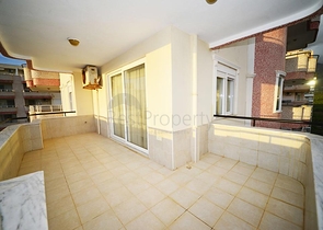 قريبة من البحر - شقة عائلية واسعة - مفروشة بالكامل - في مهموتلار / الانيا 