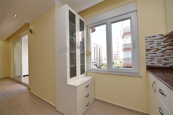 شقة غرفتين وصالة - قريبة من البحر - في مهموتلار / الانيا 