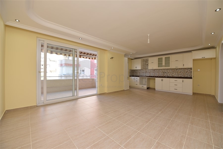 شقة غرفتين وصالة - قريبة من البحر - في مهموتلار / الانيا 