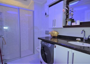 مجمع 5 نجوم - شقة مفروشة فاخرة - قريبة من البحر - في مهموتلار / الانيا 