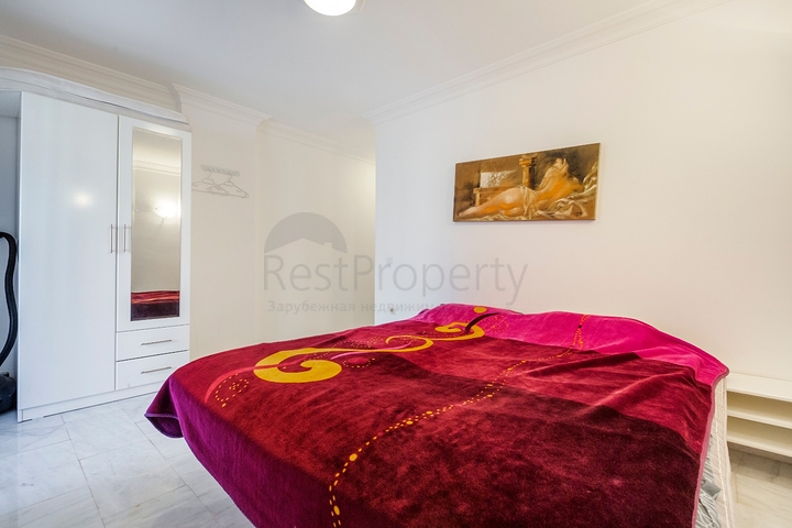 من افضل العروض ! شقة واسعة فاخرة - اطلالة مميزة -ضمن منطقة توسمور / الانيا 