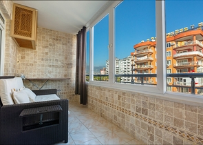 من افضل العروض ! شقة واسعة فاخرة - اطلالة مميزة -ضمن منطقة توسمور / الانيا 